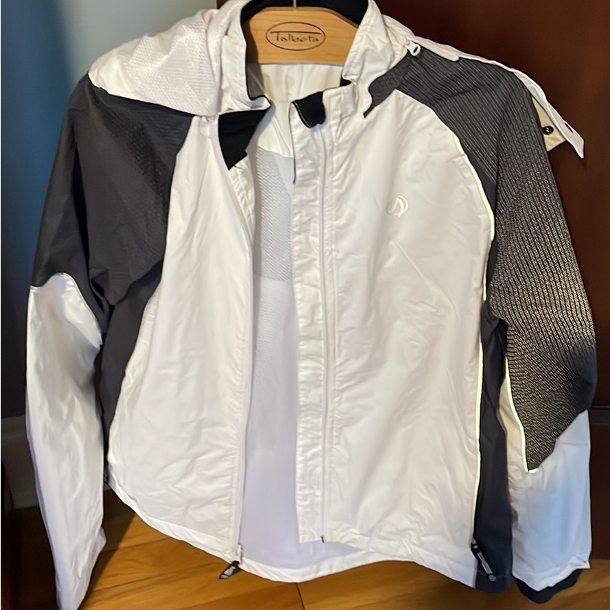 Illuminite Running Jacket